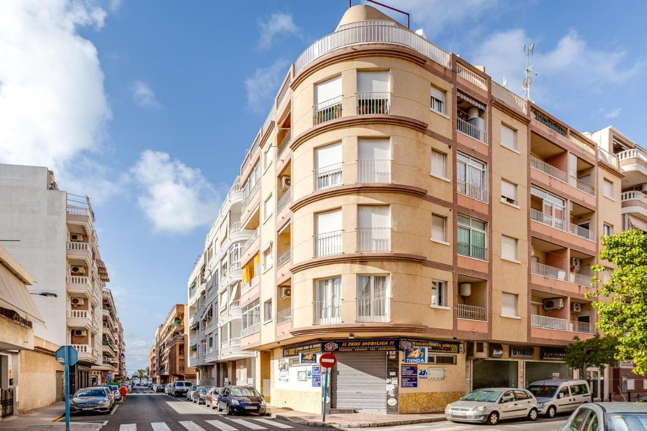 Apartamiento Fragata Torrevieja Exterior photo